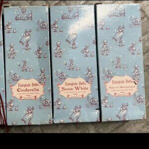 Set of 4 VTG Fairytale Porcelain Dolls Mary Snow White Alice Cinderella